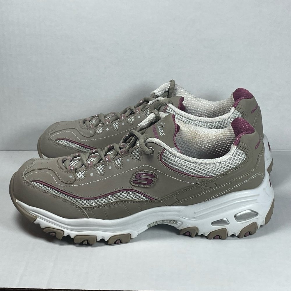SKECHERS D'Lites Memory Foam Sneakers